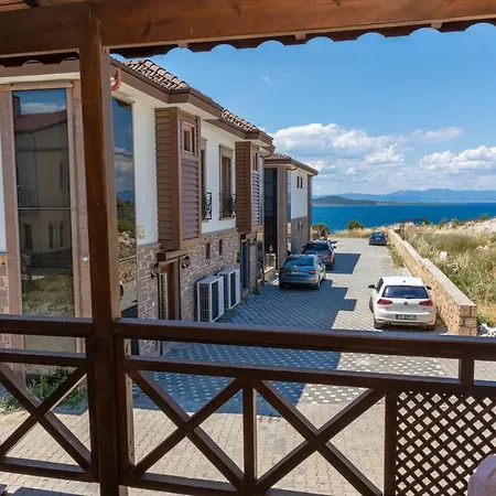 Amazing Duplex Near Beach In Ayvalik Villa *
