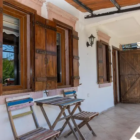 Amazing Duplex Near Beach In Ayvalik Villa